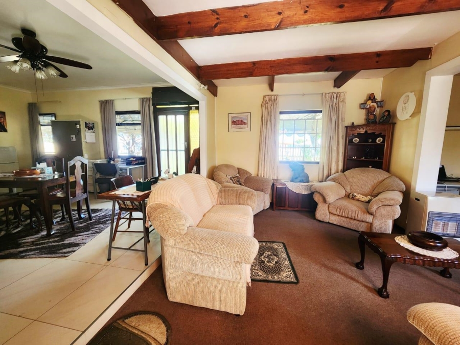 To Let 3 Bedroom Property for Rent in Bothasig Western Cape